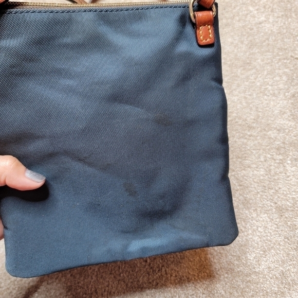 Dooney and Bourke Nylon blue crossbody zipper bag - Picture 3 of 10